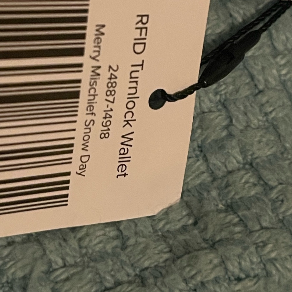 VERA BRADLEY TURNLOCK WALLET IN MERRY MISCHEIF DEERS, NWT - Picture 8 of 8